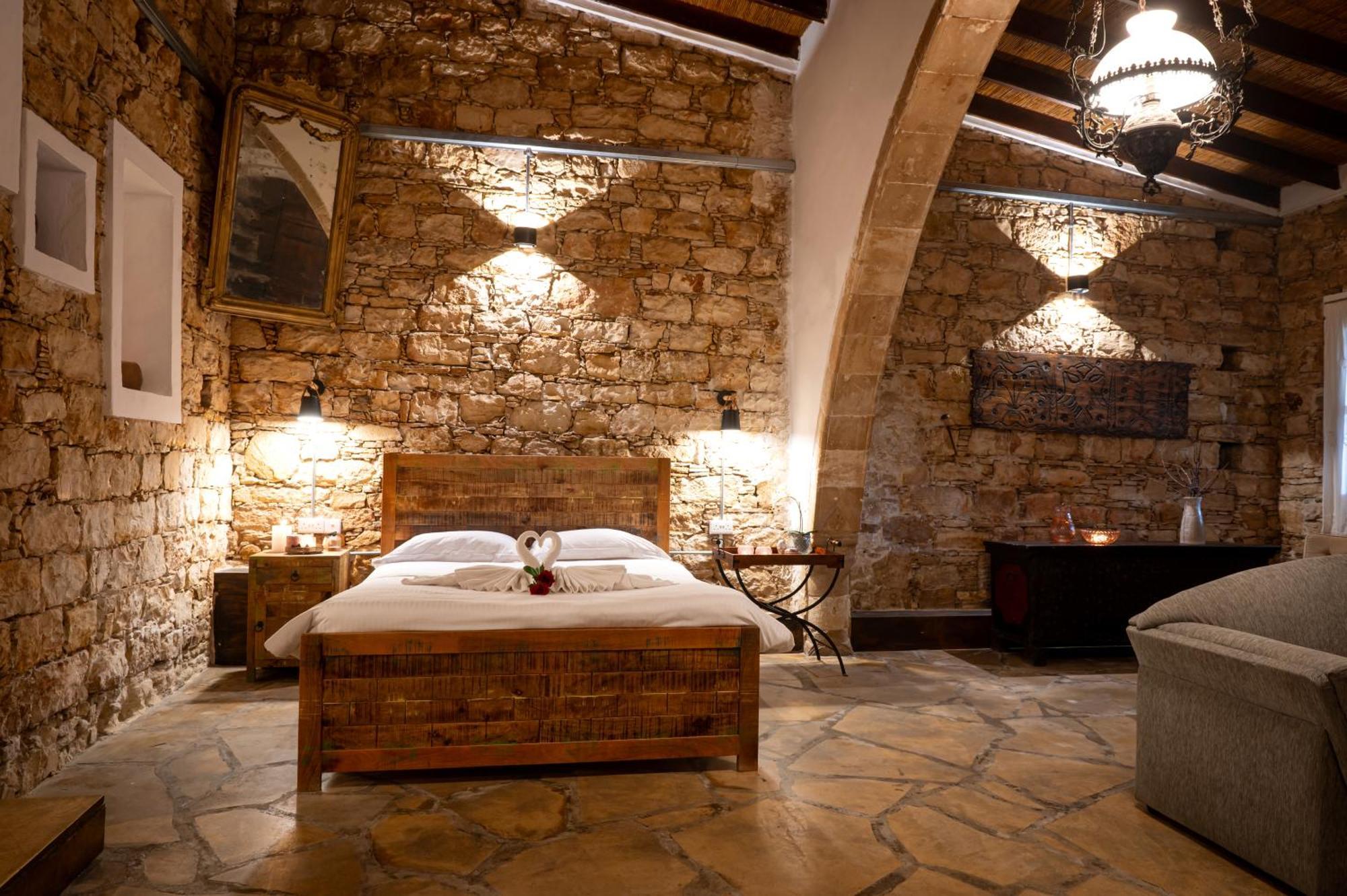 Oinoessa Traditional Boutique Guest Houses Lofou Bagian luar foto