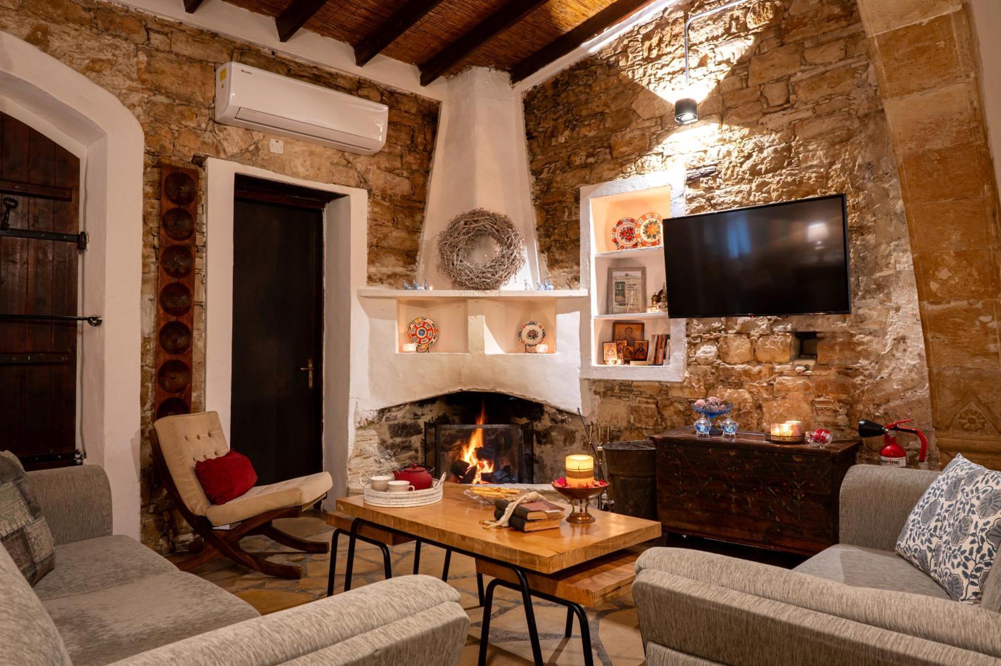 Oinoessa Traditional Boutique Guest Houses Lofou Bagian luar foto