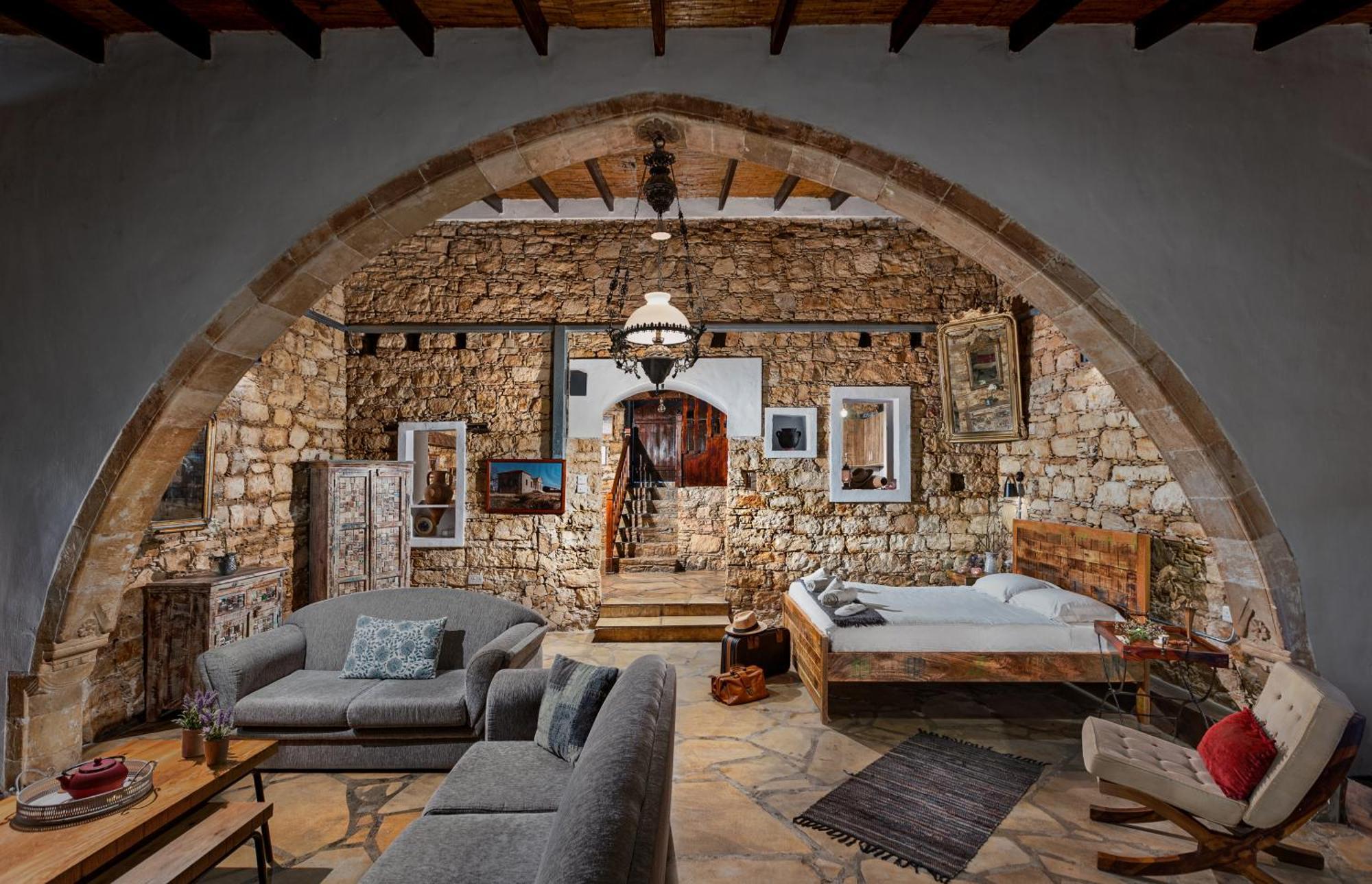 Oinoessa Traditional Boutique Guest Houses Lofou Bagian luar foto